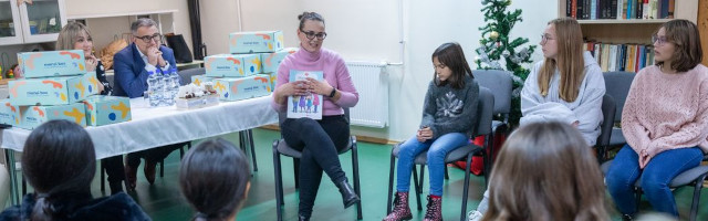 Az edukáción résztvevő személyekről készül csoportkép